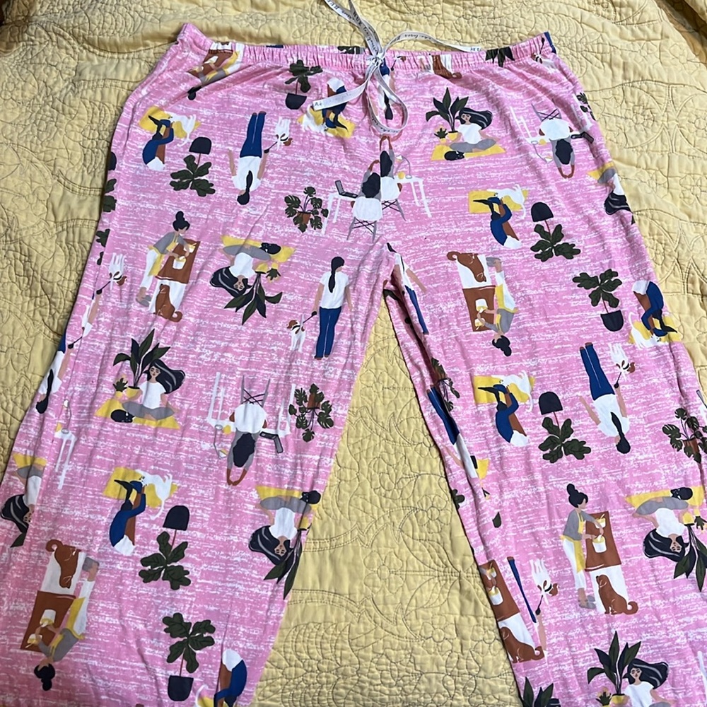 HUE Self Care Dog/cat/plant lounge pajama pants XL Pink